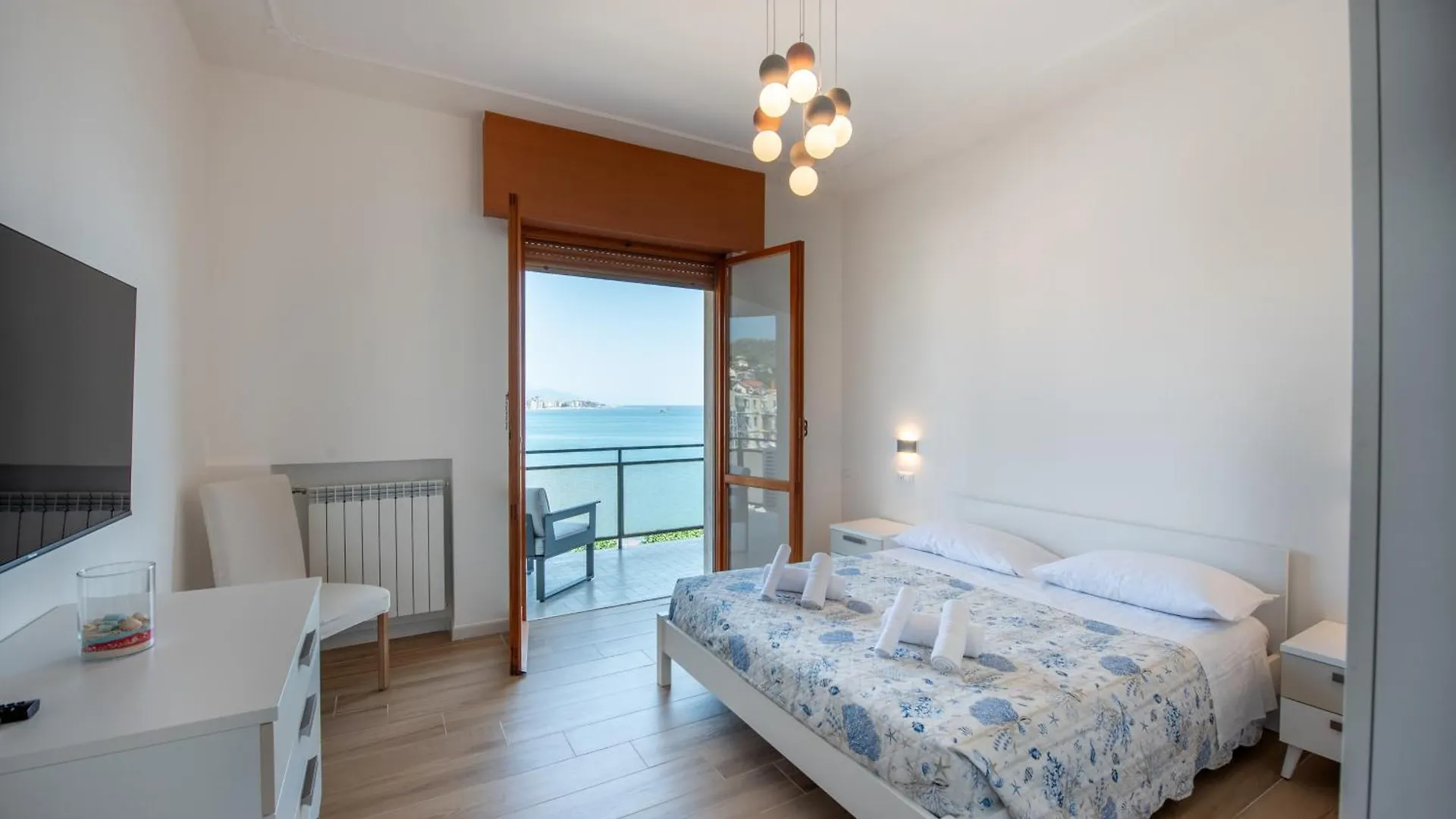 You And The Sea Savona Apartment