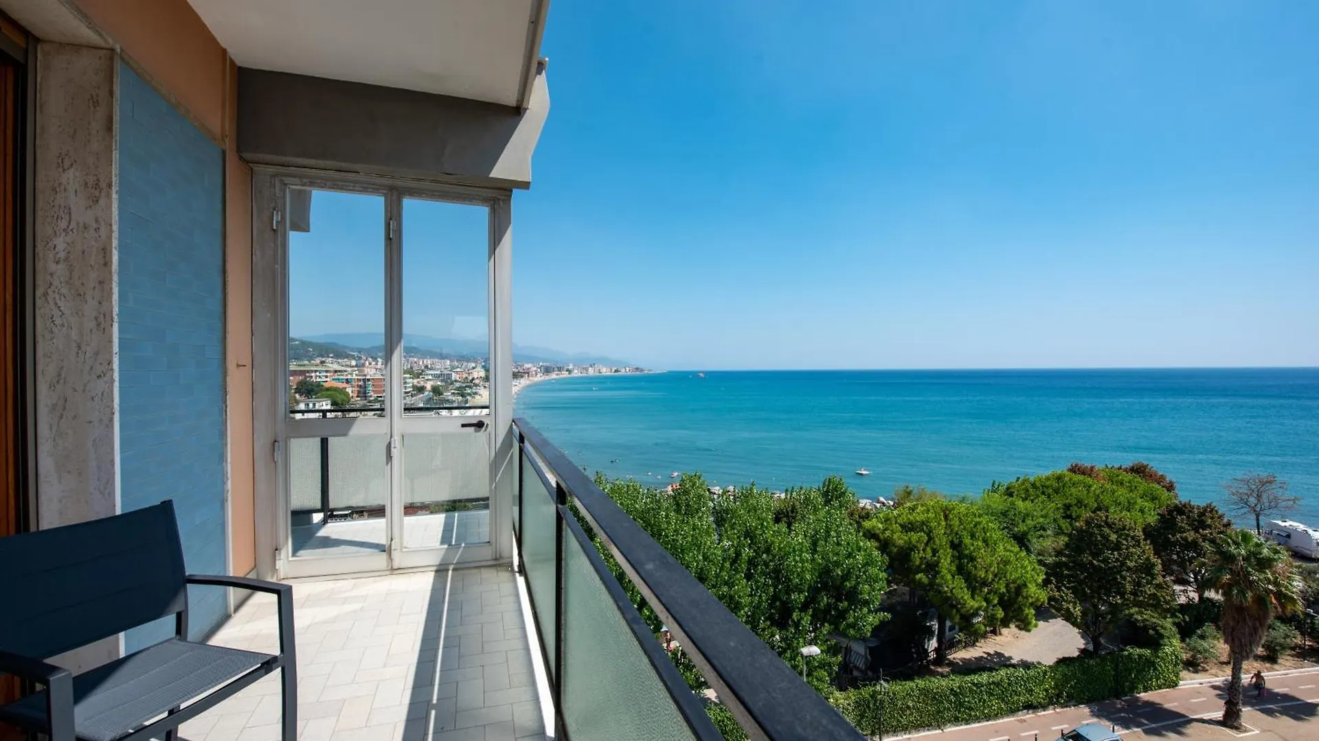 You And The Sea Savona Apartment